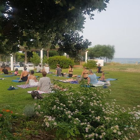 Hotel Mare Pineta Santa Margherita di Pula Ngoại thất bức ảnh