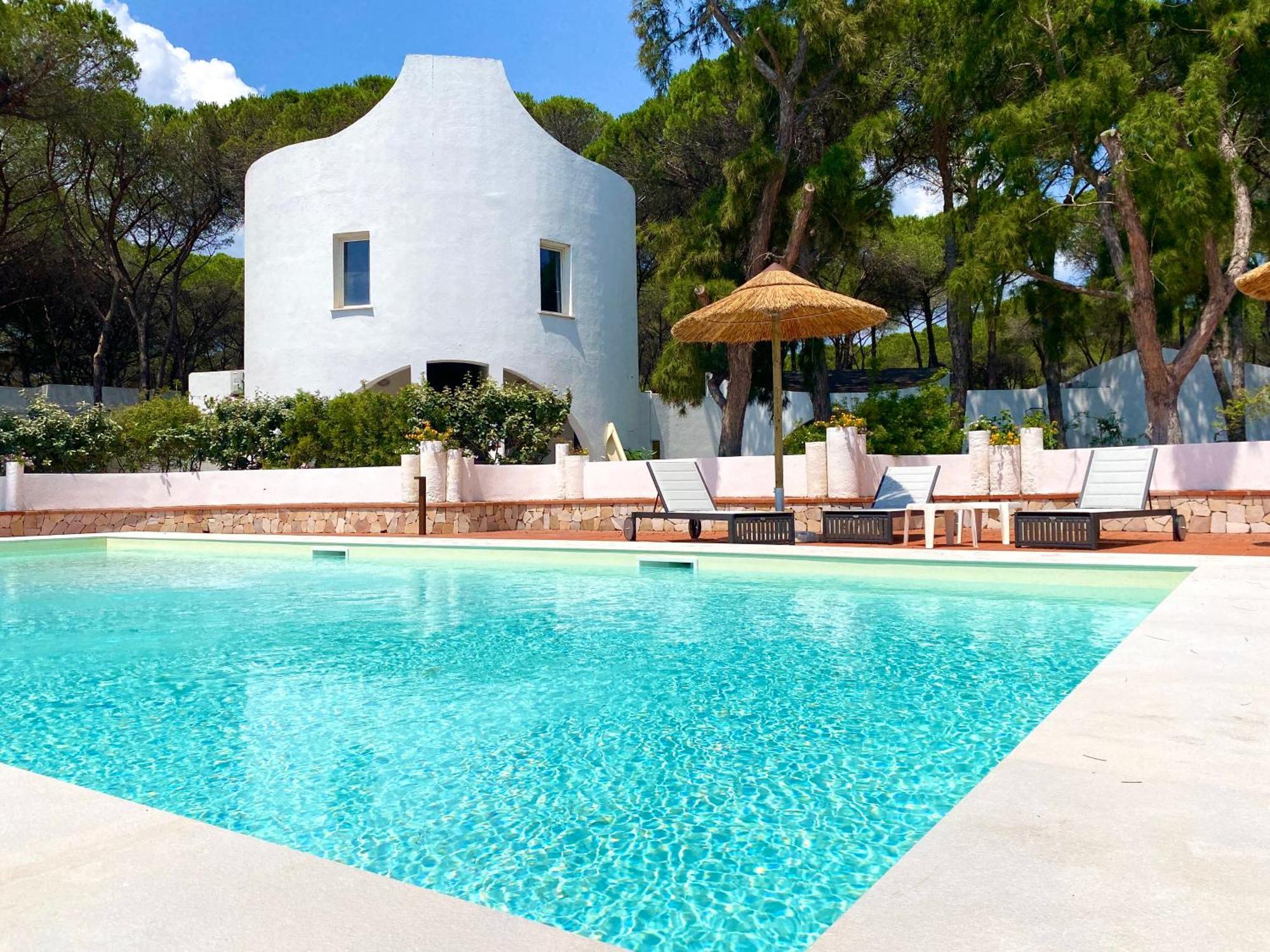 Hotel Mare Pineta Santa Margherita di Pula Ngoại thất bức ảnh